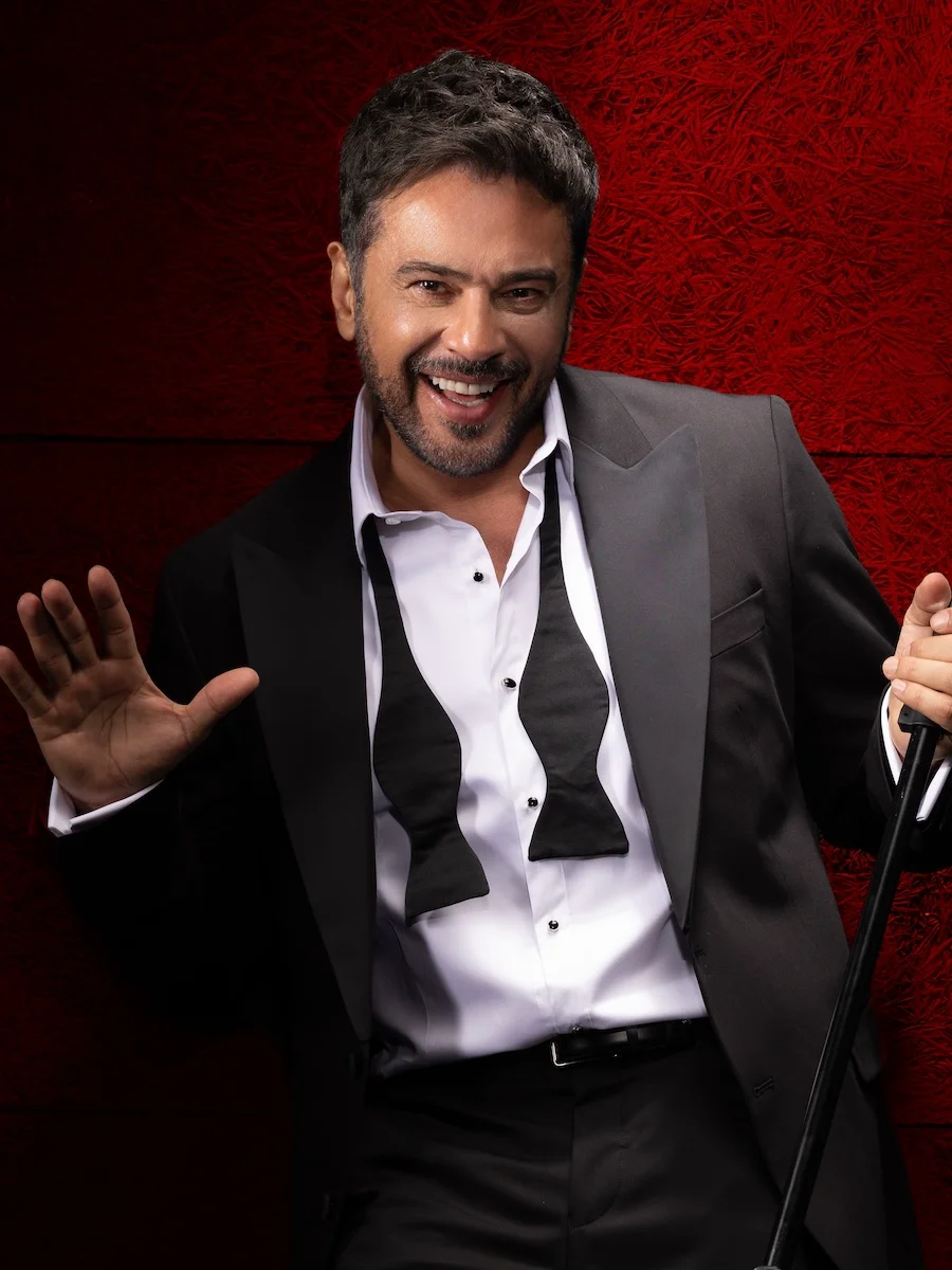 Emre Altuğ "Bir Pop Masalı"